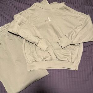 Adidas Light Green Sweatshirt and Pants Set Women’s Size Small